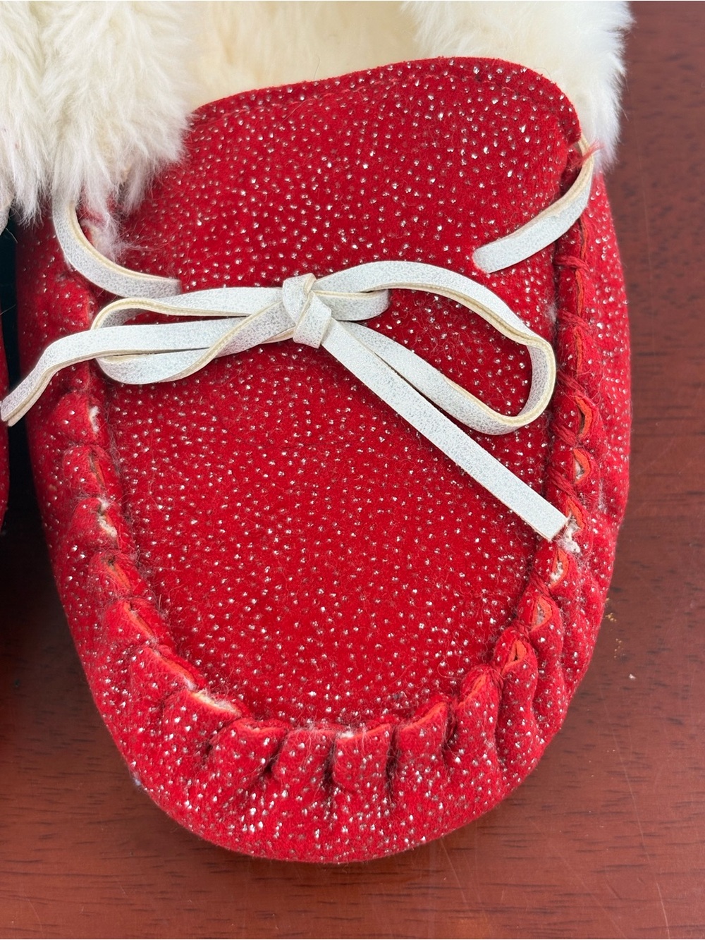Aeropostale Red Moccasin Slippers with Cream Faux-Fur Trim - Picture 7 of 9